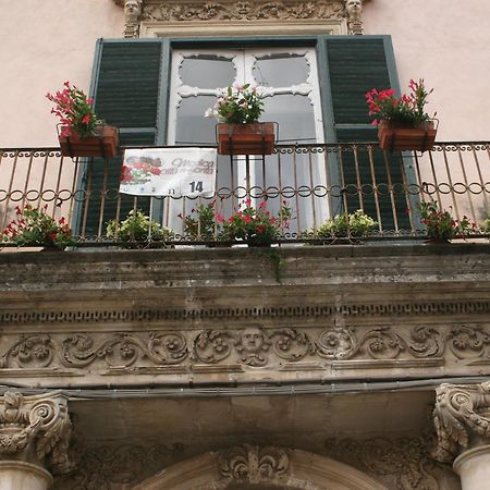 موديكا Palazzo Il Cavaliere B&B De Charme المظهر الخارجي الصورة