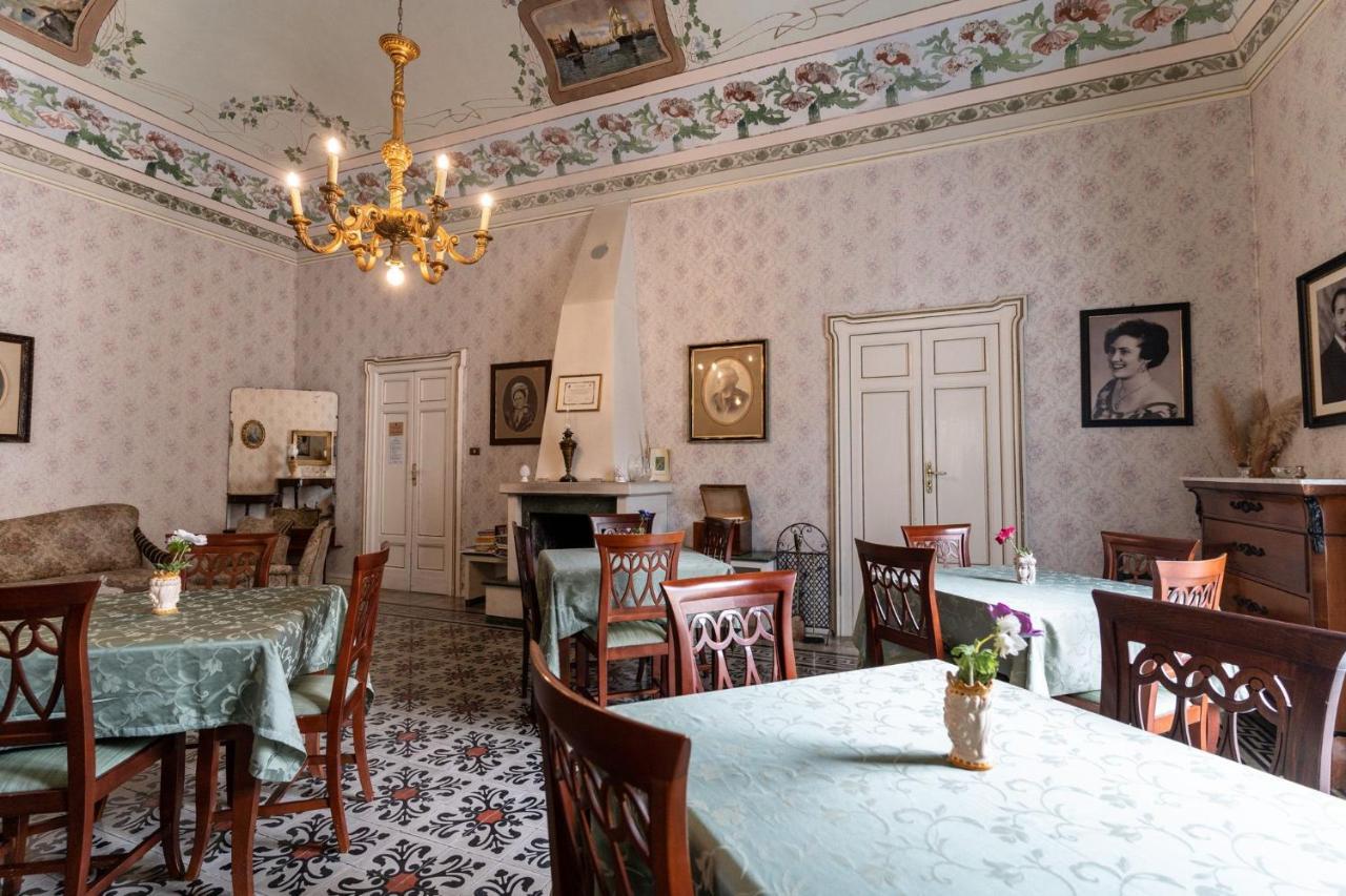 موديكا Palazzo Il Cavaliere B&B De Charme المظهر الخارجي الصورة