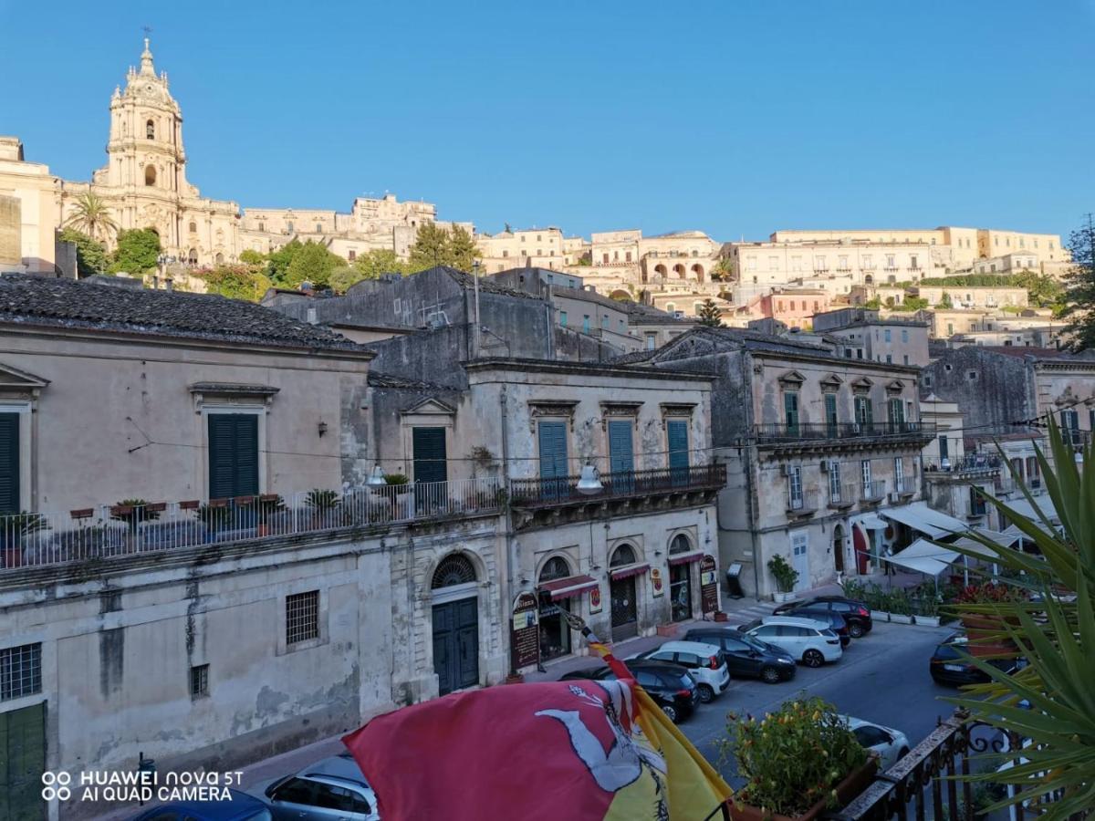 موديكا Palazzo Il Cavaliere B&B De Charme المظهر الخارجي الصورة