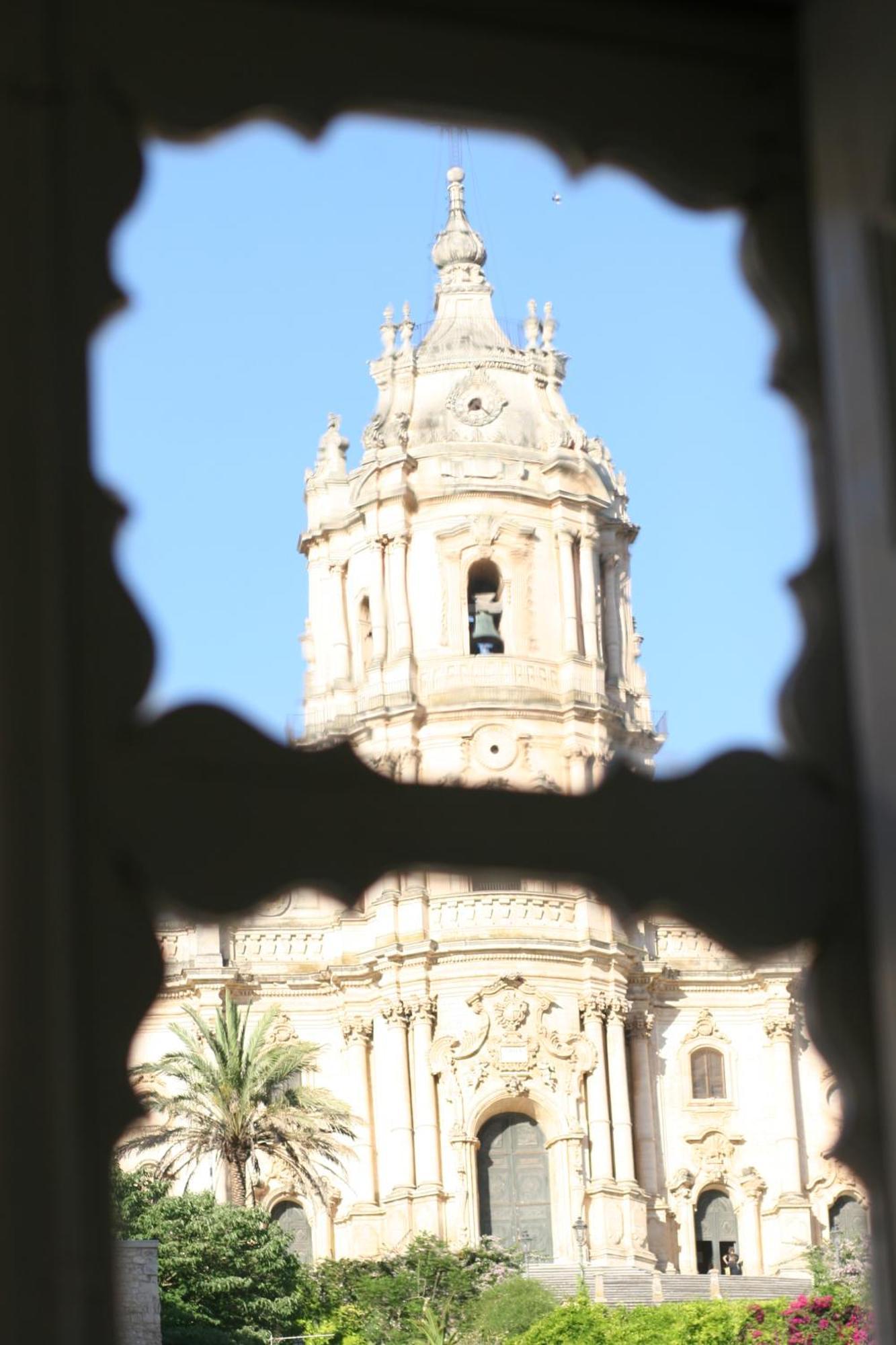 موديكا Palazzo Il Cavaliere B&B De Charme المظهر الخارجي الصورة