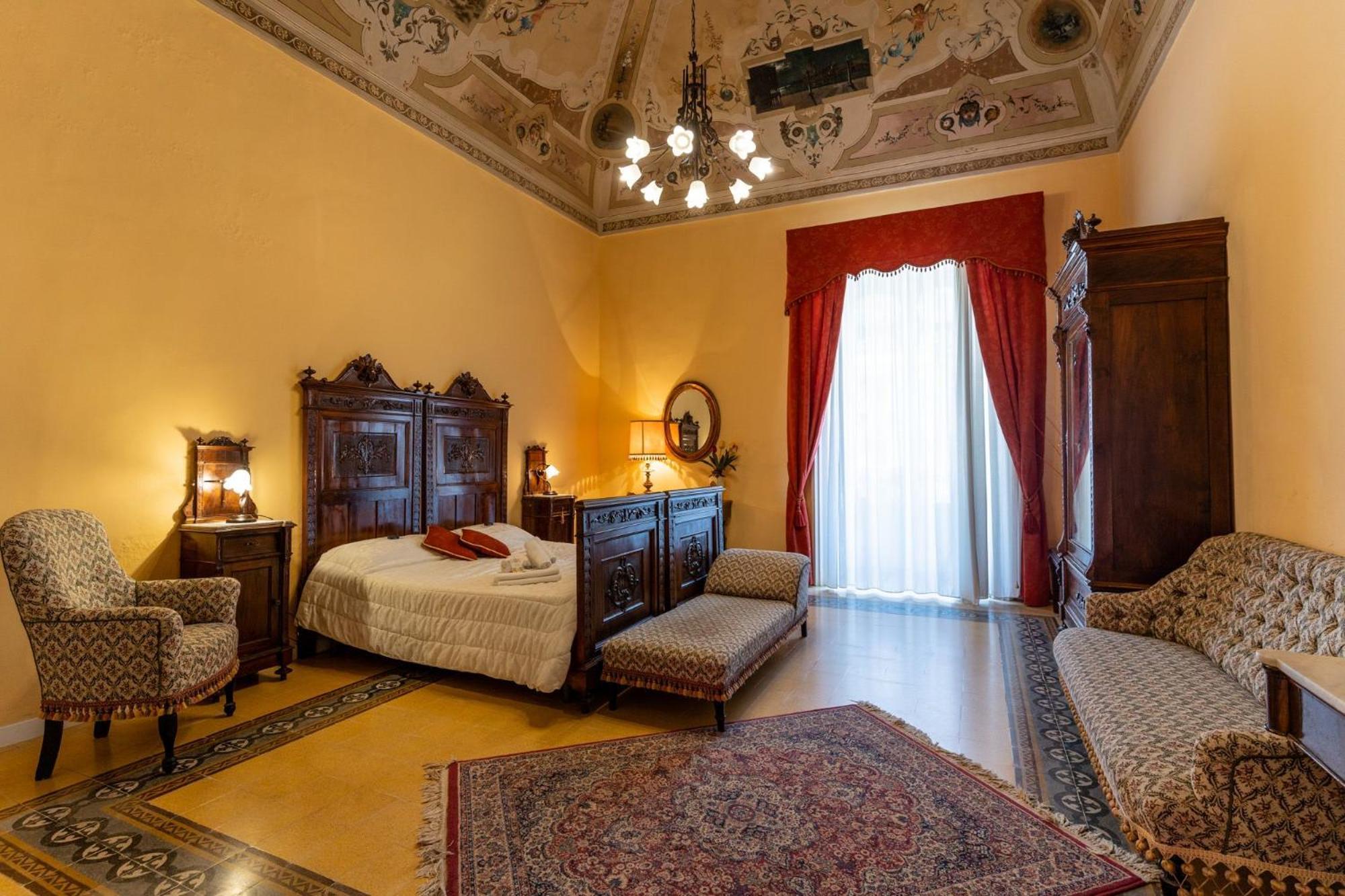 موديكا Palazzo Il Cavaliere B&B De Charme الغرفة الصورة
