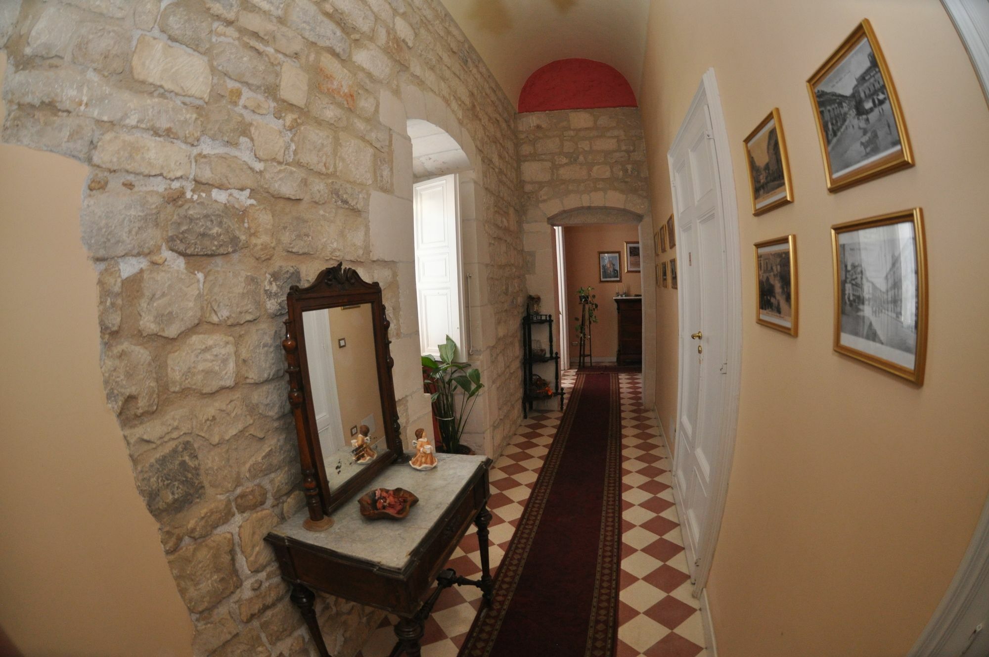 موديكا Palazzo Il Cavaliere B&B De Charme المظهر الخارجي الصورة